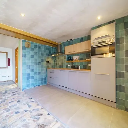 Prázdninový dům Casa Felic 12 Personen, Familiehuis Met Hottub Lloret de Mar