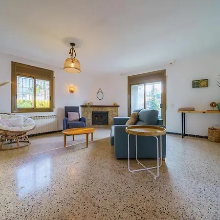 Prázdninový dům Casa Felic 12 Personen, Familiehuis Met Hottub Lloret de Mar