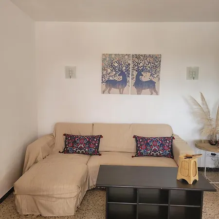 Tatil Evi Casa Felic 12 Personen, Familiehuis Met Hottub Lloret de Mar