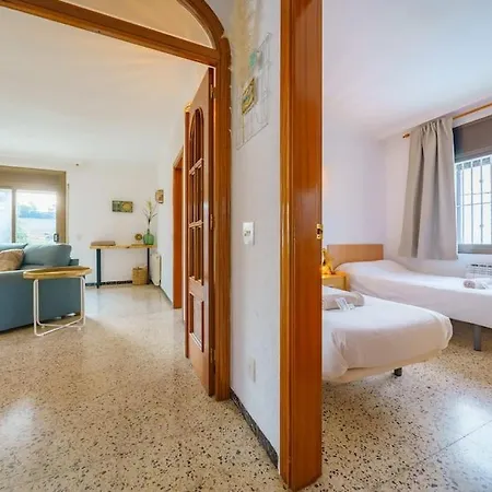 Casa Felic 12 Personen, Familiehuis Met Hottub Holiday home Lloret de Mar