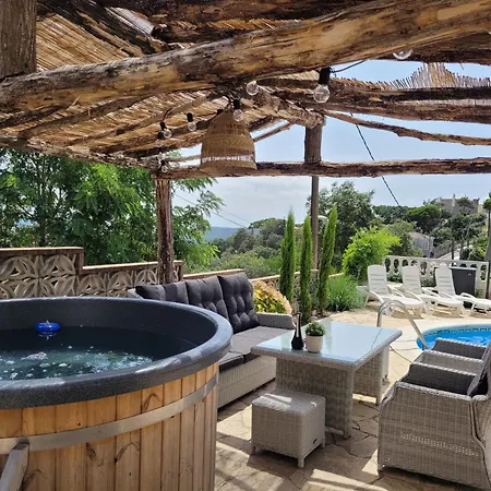 Holiday home Casa Felic 12 Personen, Familiehuis Met Hottub *